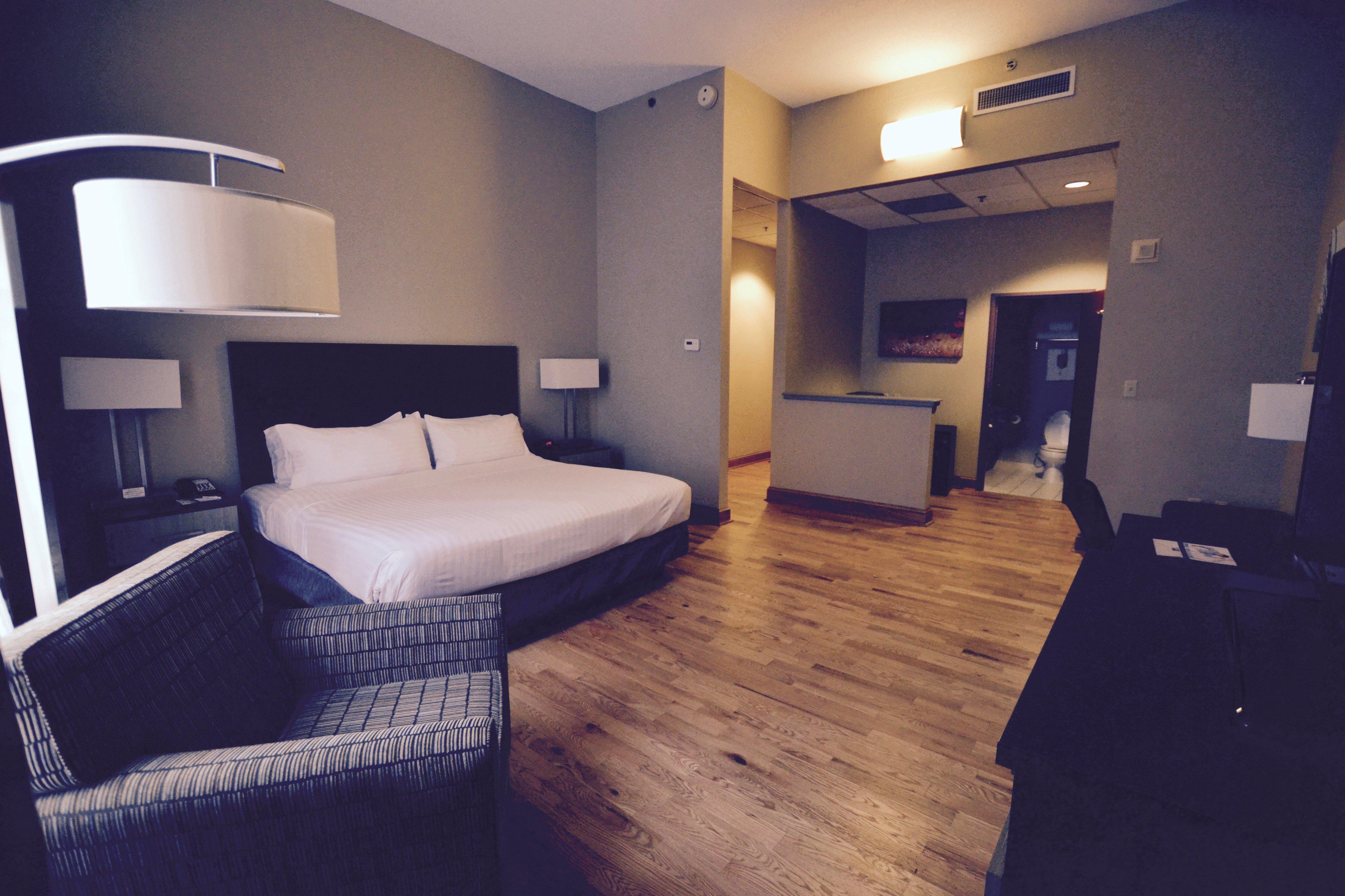 Holiday Inn Express Cleveland Downtown By Ihg Экстерьер фото
