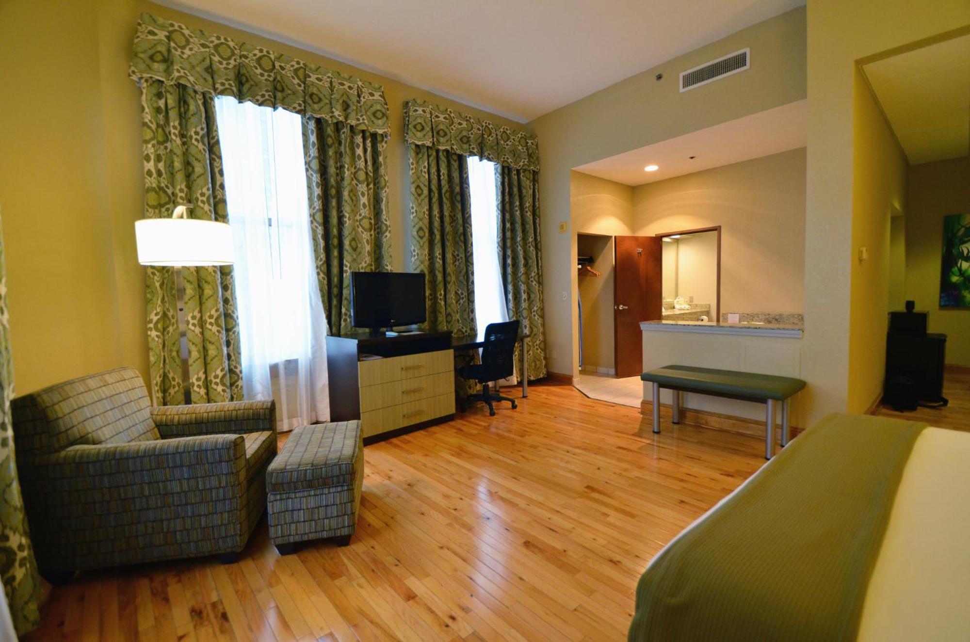 Holiday Inn Express Cleveland Downtown By Ihg Экстерьер фото